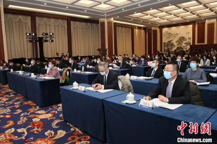 2025年澳门和香港免费资料,正版资料详细解答、专家解析解释与落实