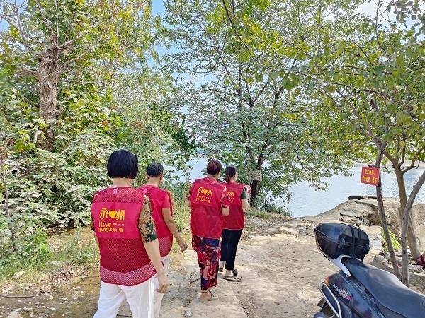 管家婆期期四肖四码中特管家,全面释义、专家解读解释与落实与警惕虚假宣传