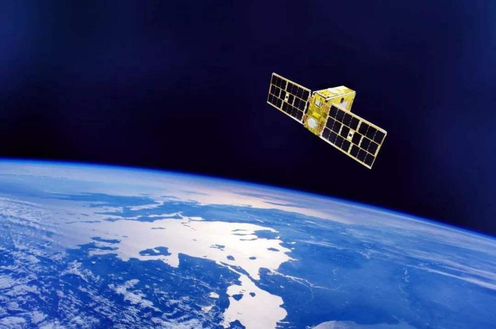 卫星网络，重塑信息时代的天空桥梁